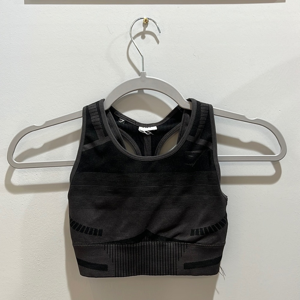 GYMSHARK Sports Bra
